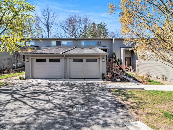 644 Peninsula Ct, Ann Arbor, MI 48105