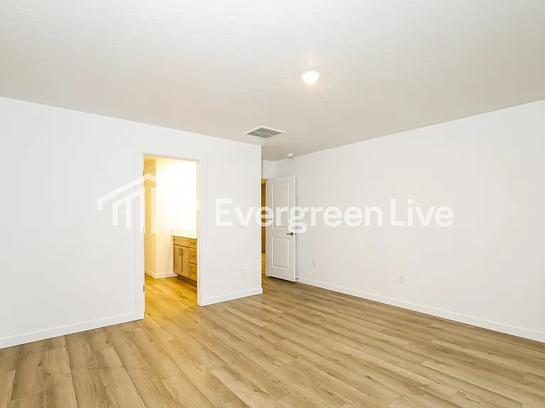 15146 Nimbus Way — Photo 6