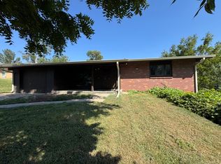 9621 Maple Dr, Omaha, NE 68134