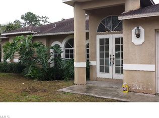 2410 8th Ave NE, Naples, FL 34120