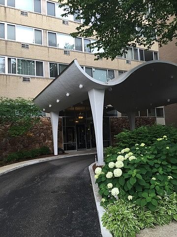 1st image of 151 N Kenilworth Ave APT 5H