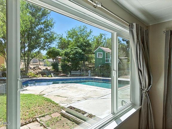 5th image of 4817 Quartz Hill Rd