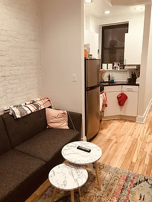 Rented by Metropolis Real Estate of Manhattan | media 40