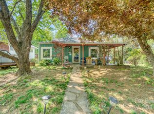 1 Westgate Rd, Asheville, NC 28806