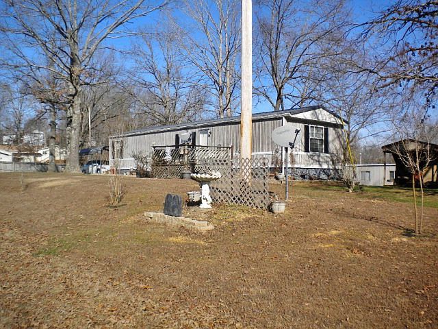 1st image of 9 Lodge Park Ln