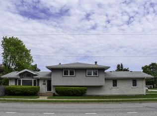 1000 N Clifton Ave, Park Ridge, IL 60068