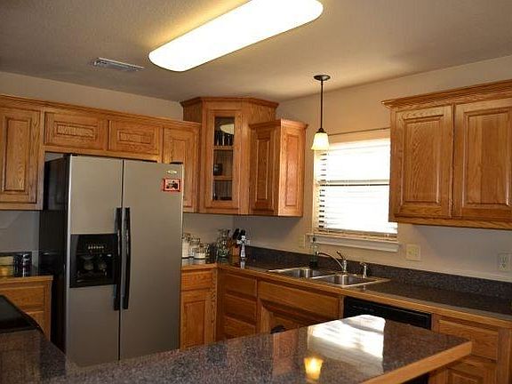 4th image of 1142 Prairie Wind Blvd