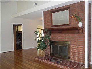 3rd image of 1355 Teton Dr