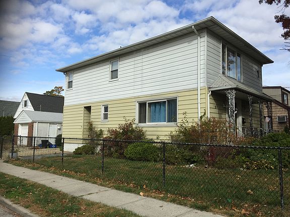 3rd image of 95 Landau Ave