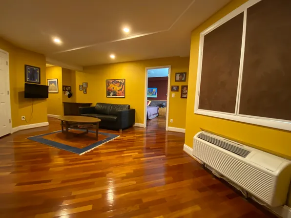 1801 Clydesdale Pl NW, Washington, DC