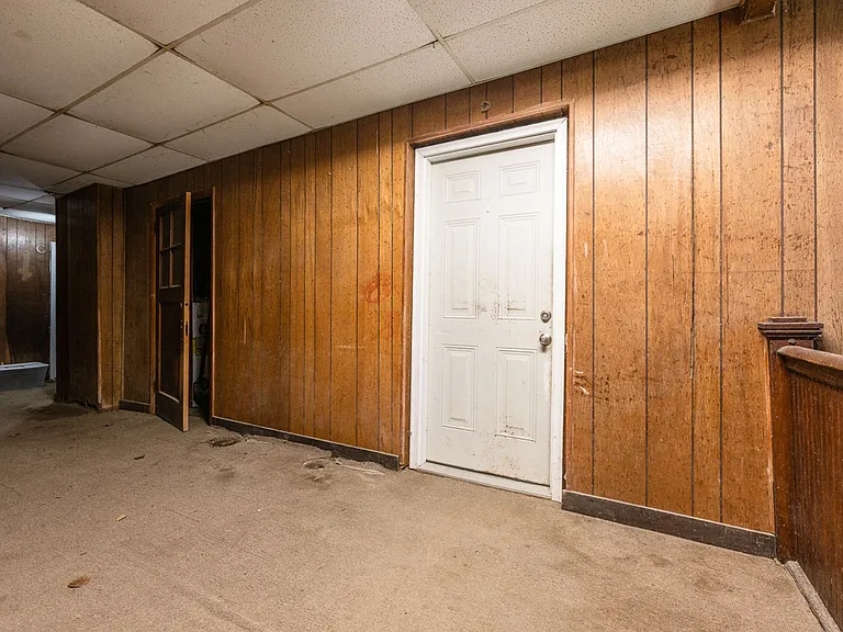 480 Spruce Hollow Rd — Photo 28