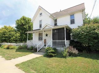 229 E Jackson St, Mulberry, IN 46058