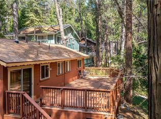 926 Berne Dr, Crestline, CA 92325