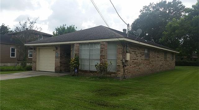 1st image of 819 Whitney Ave