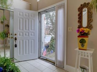 109 Castle Ridge Dr #55, East Hanover, NJ 07936