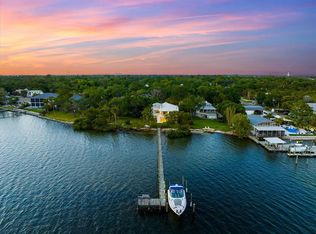 1313 Riverside Dr, Palmetto, FL 34221