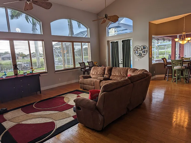Living room, view from 2nd bedroom access hall.