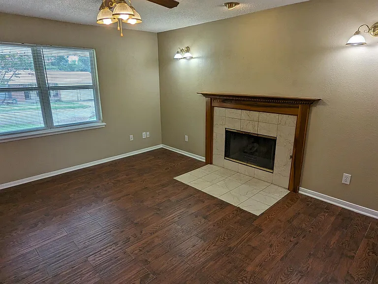 126 Caraway Dr — Photo 6