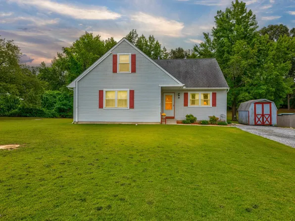 11 Woodland Rd, Cape May Court House, NJ 08210