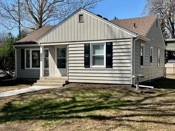 2517 S Glendale Ave, Sioux Falls, SD 57105