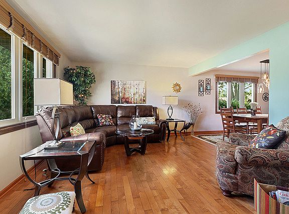 3rd image of 14846 S Cricketwood Dr