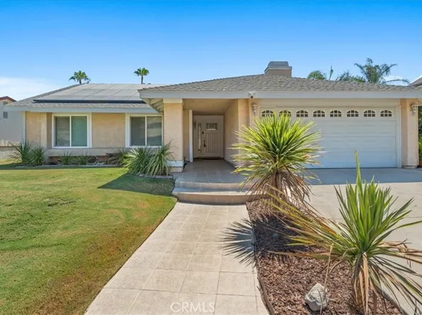 8250 Whispering Tree Dr, Riverside, CA 92509