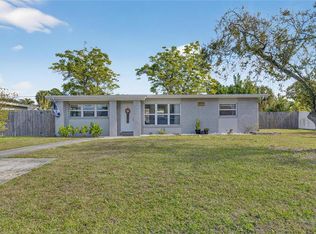 8597 Quail Rd, Seminole, FL 33777