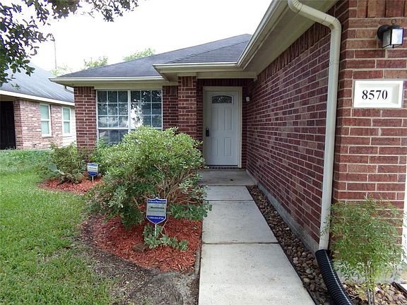 3rd image of 8570 Chaletford Dr