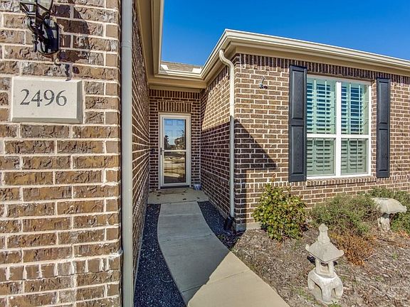 3rd image of 2496 Oyster Bay Dr