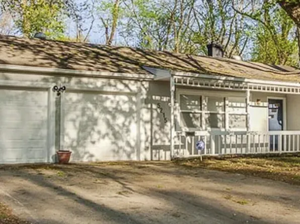 5215 Sterling Ave, Raytown, MO 64133