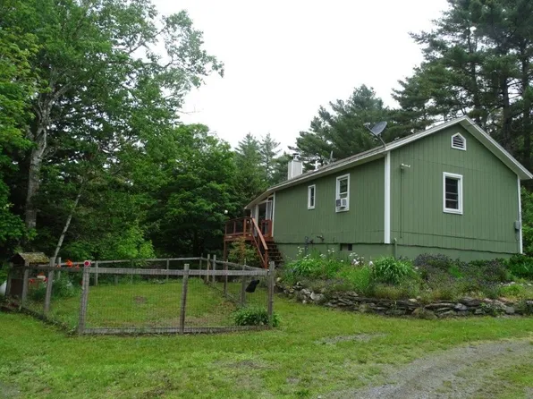 283 Wrights Mountain Road, Bradford, VT 05033