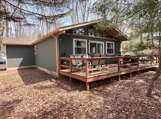 11 Spencer Ln, Albrightsville, PA 18210