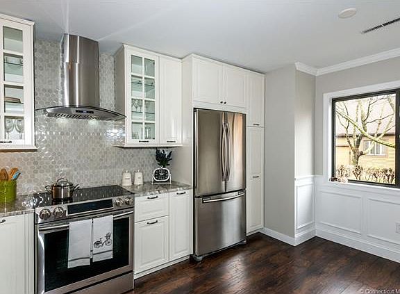 3rd image of 7 Haddam Dr #7