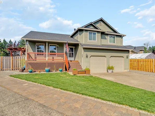 705 SE 10th St, Troutdale, OR 97060