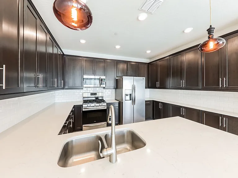 12334 W Domino Dr — Photo 7