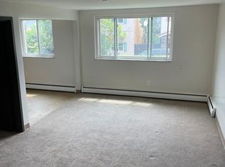 424 Carothers Ave APT 1, Carnegie, PA 15106
