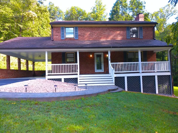 292 Briarwood Dr, Amherst, VA 24521