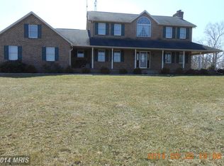822 Reagan Dr, Chambersburg, PA 17202