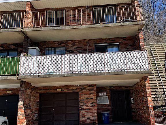 4th image of 6521 242nd St #9E