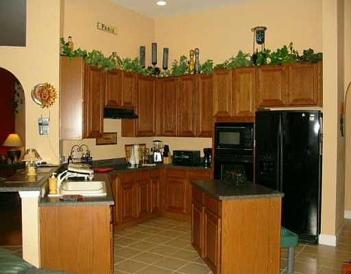 2nd image of 4362 Flora Vista Dr