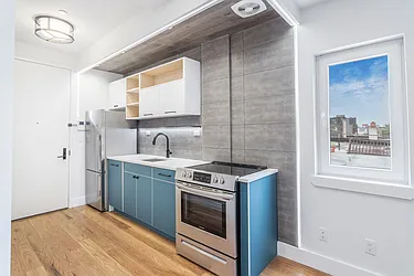 Rented by Safdie Realty Group