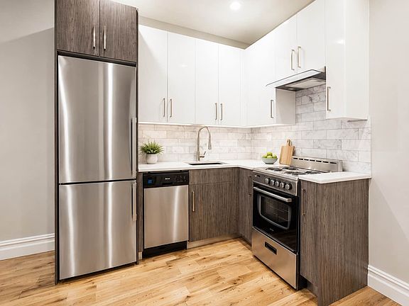 5th image of 1233 Dean St #2R