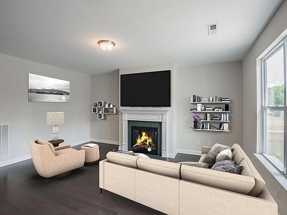 3rd image of 305 Davenport Dr Lot 11