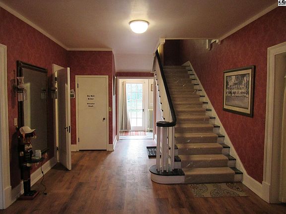 5th image of 65 Willowbrook Rd