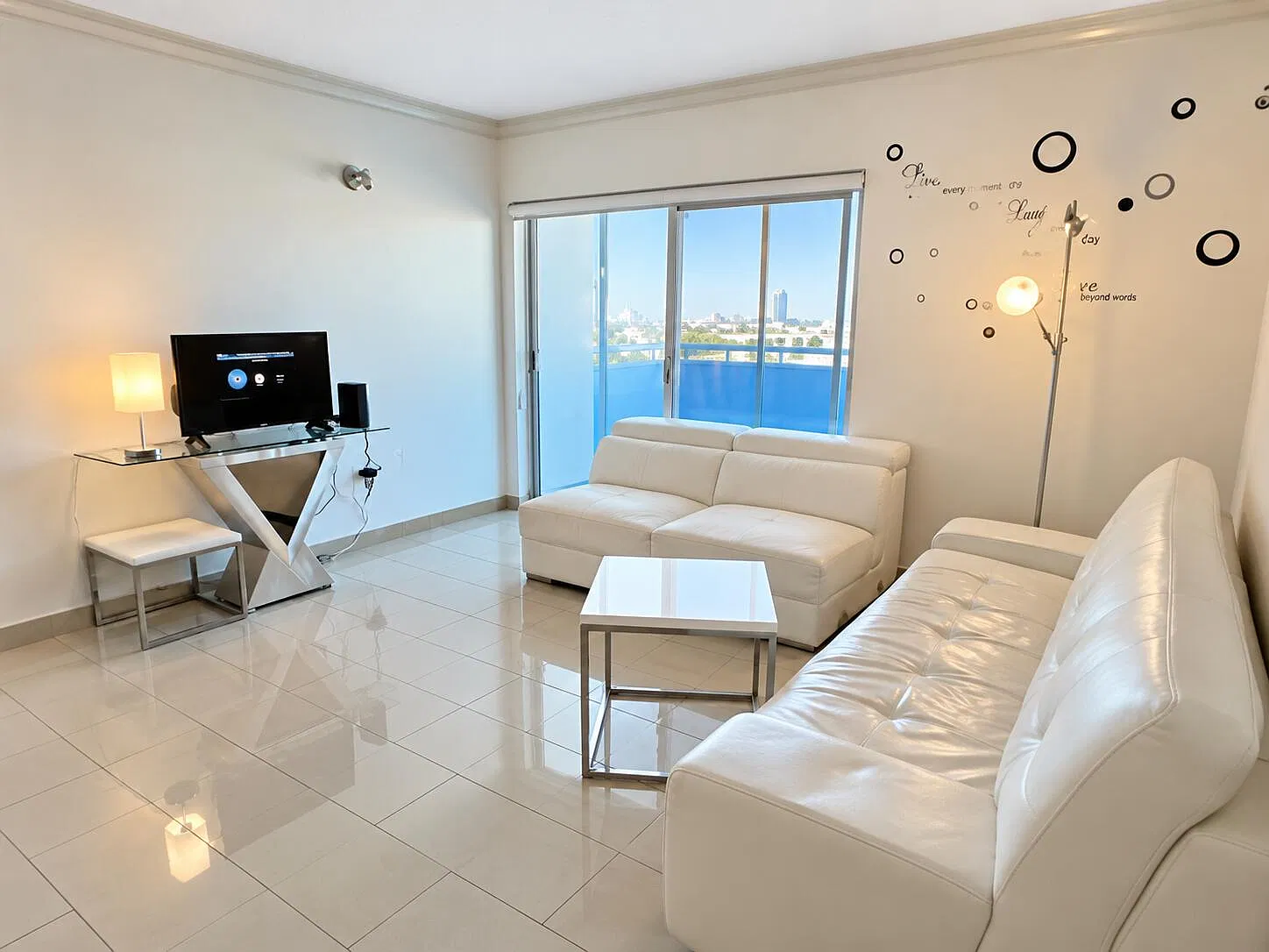 1 bed, 1.0 bath, 720 sqft, $2,150 — Photo 3