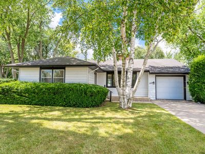 356 N Oplaine Rd, Gurnee, IL, 60031