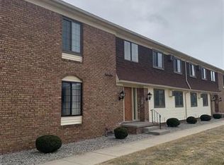 1900 River Rd, Marysville, MI 48040