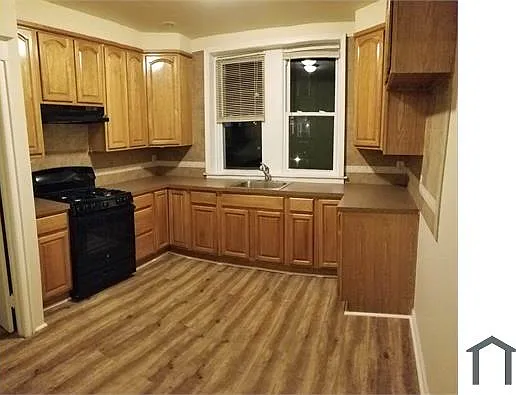 5900 Belden St #1 — Photo 2
