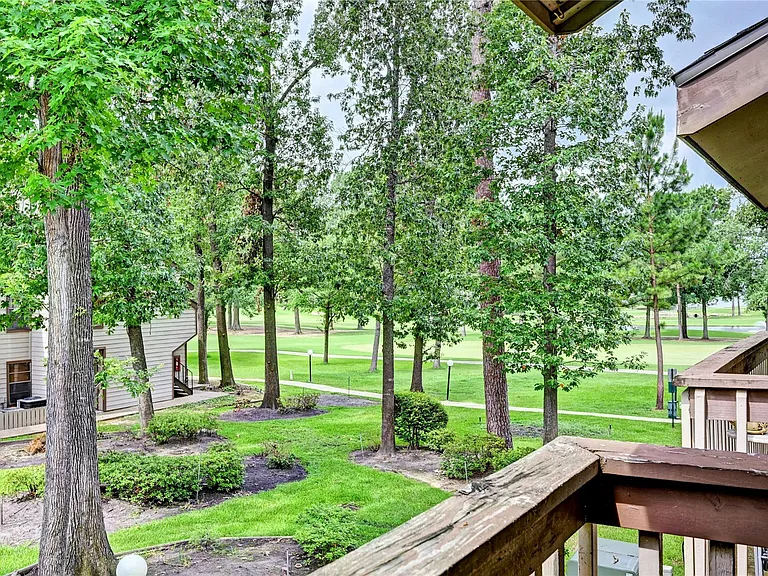 12900 Walden Rd #6 — Photo 19