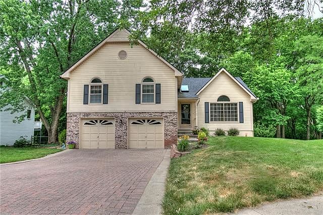 1st image of 10316 N Harrison Ct